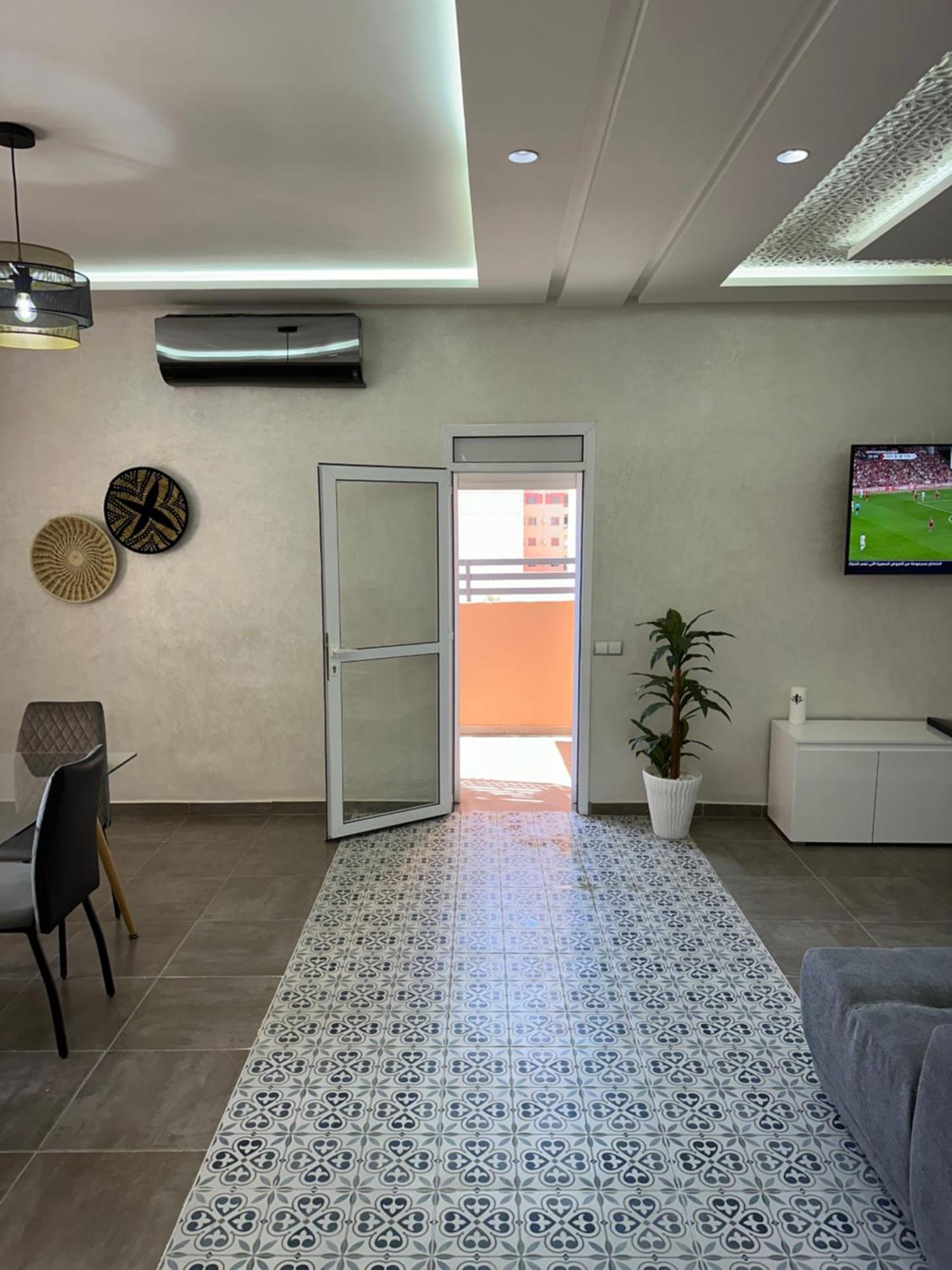 Gorgeous Newly Renovated Apt- Near Restaurant And Shopping Center Apartment Marrakesh